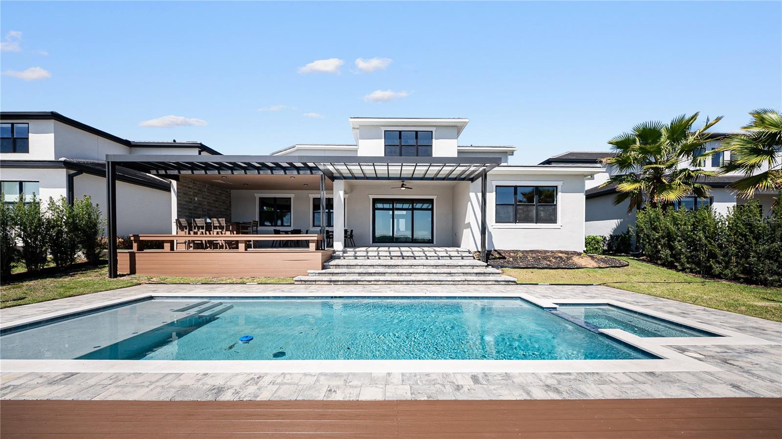 BELLA COLLINA - Residential