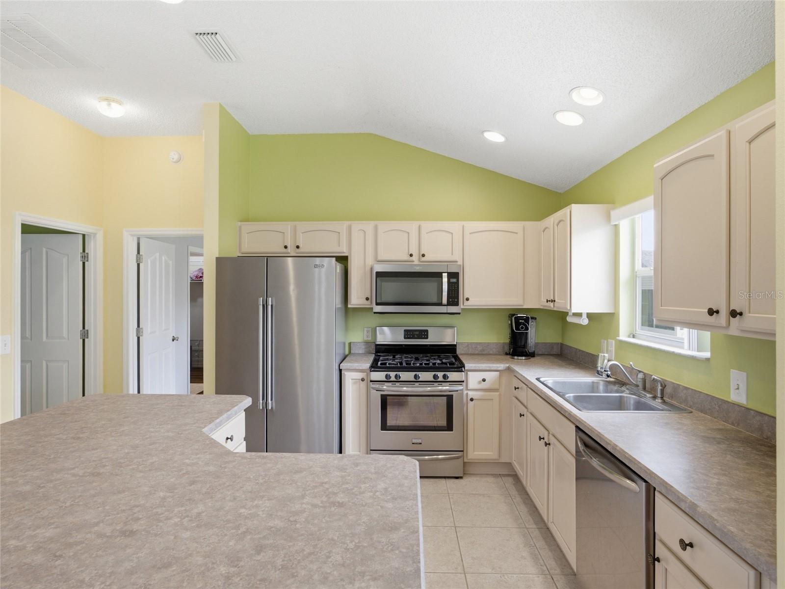 VILLAGES OF SUMTER - Residential