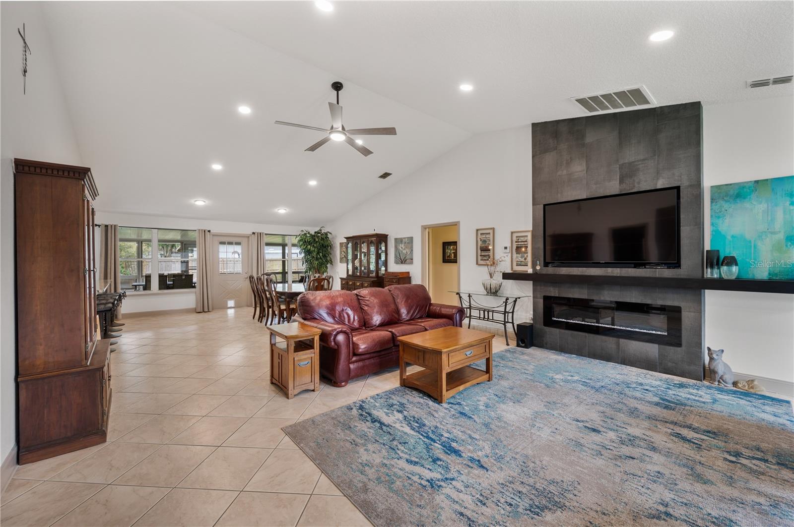 ROLLING OAK ESTATES ADD - Residential
