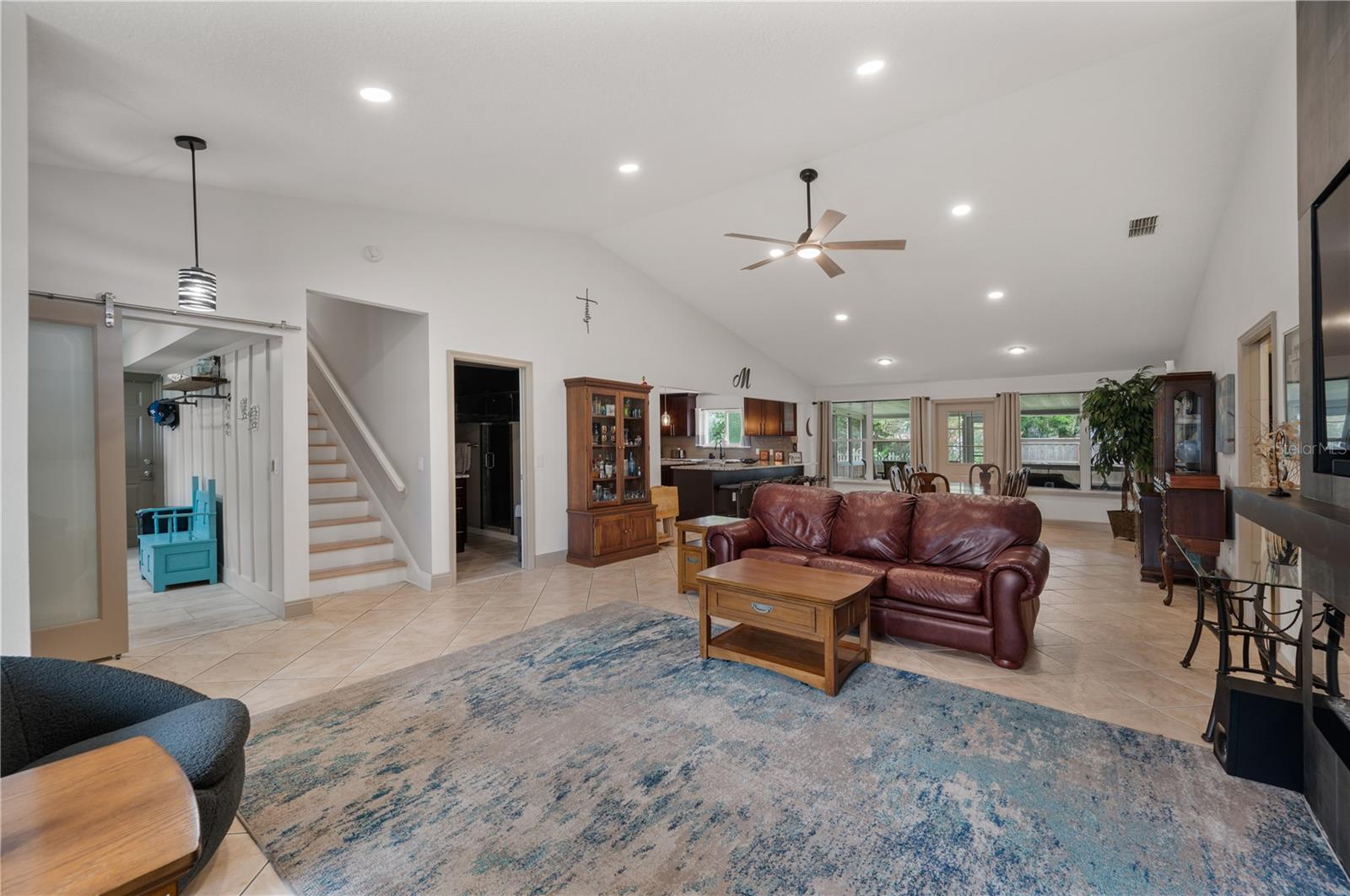ROLLING OAK ESTATES ADD - Residential
