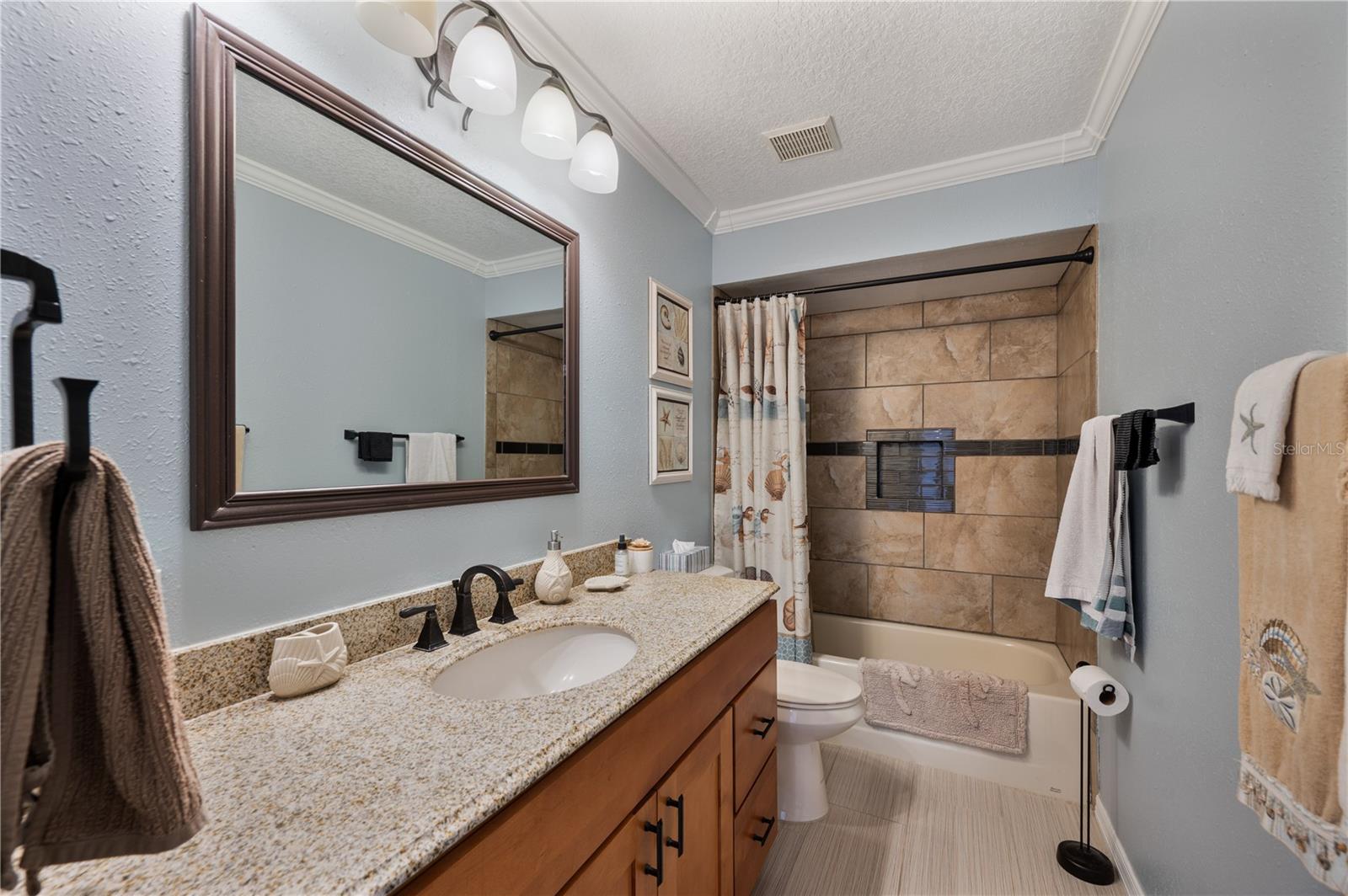 ROLLING OAK ESTATES ADD - Residential