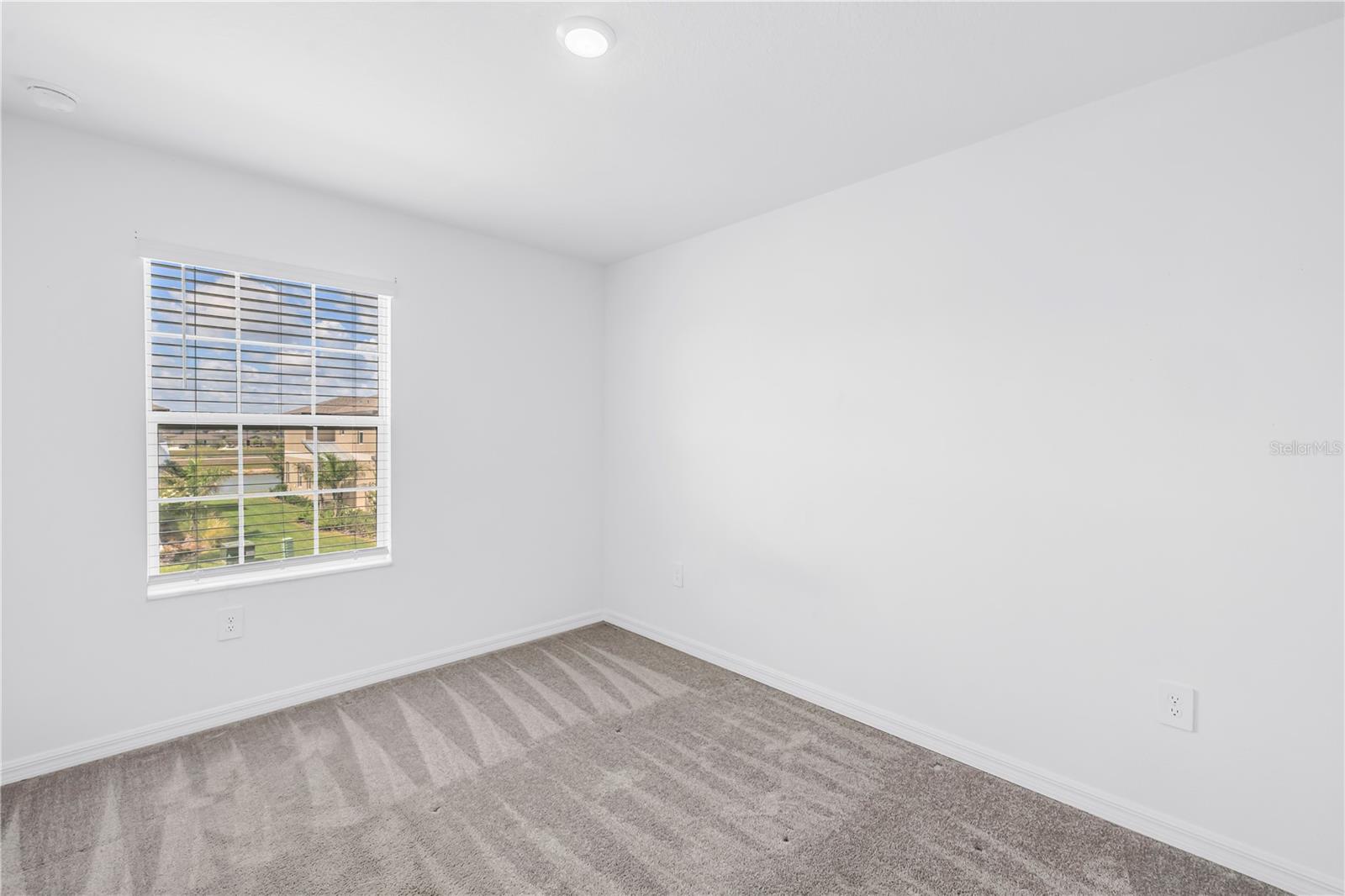 PARRISH LKS PH IIB1 & IIB2 - Residential Lease