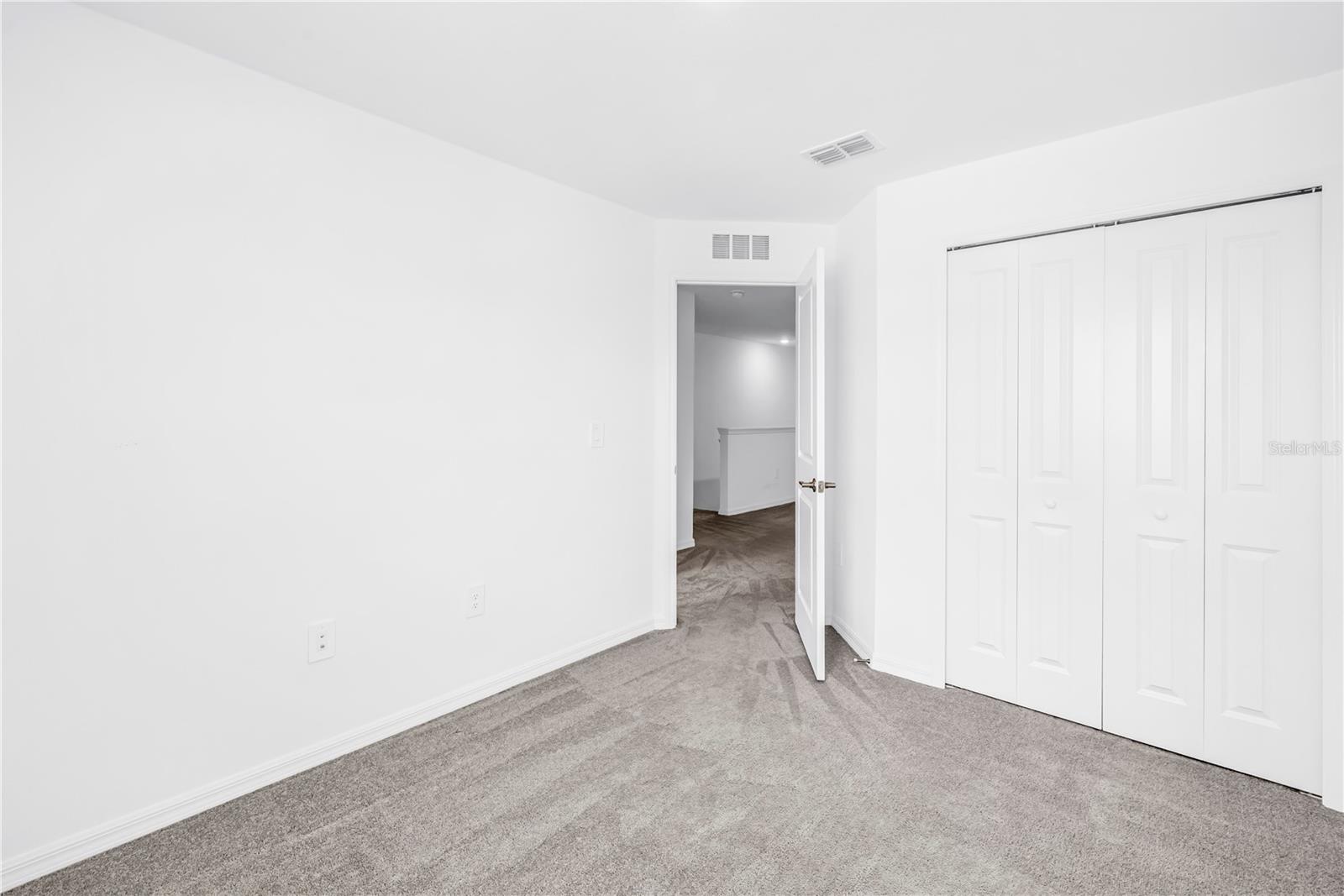 PARRISH LKS PH IIB1 & IIB2 - Residential Lease