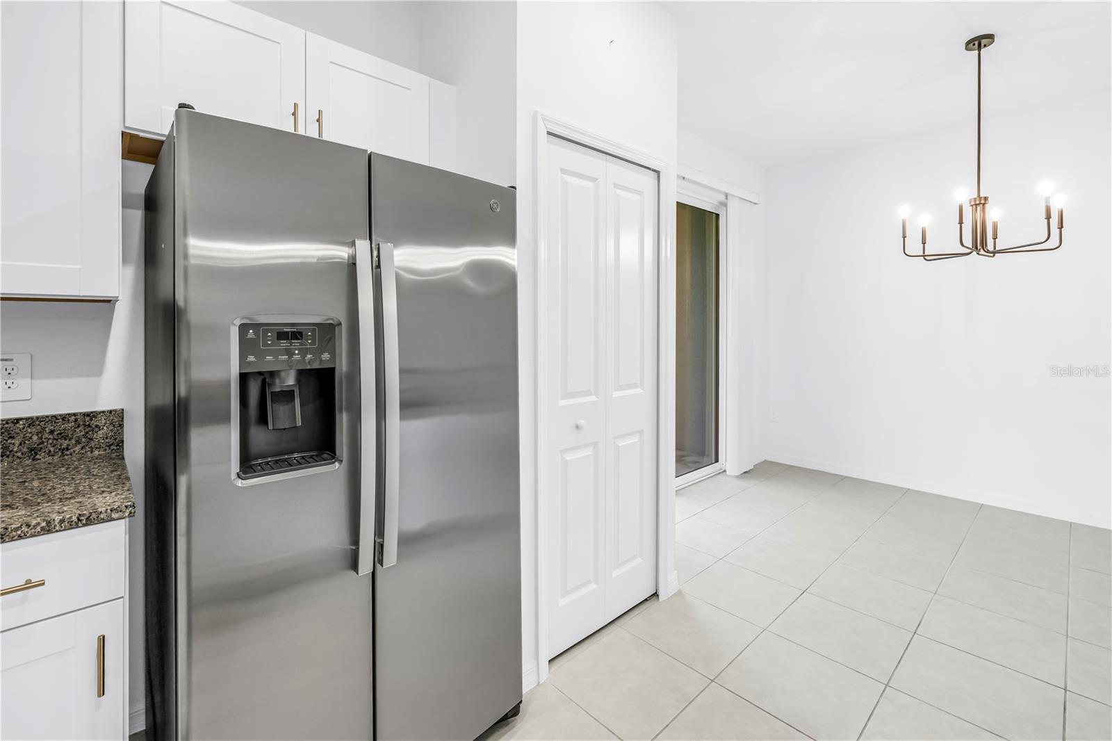 PARRISH LKS PH IIB1 & IIB2 - Residential Lease