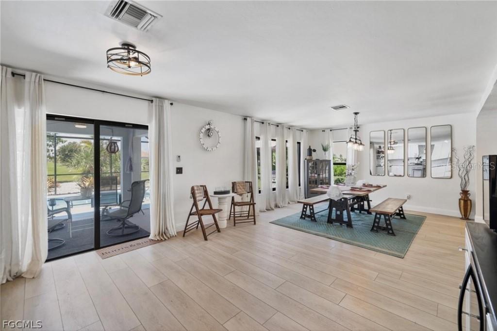 PUNTA GORDA ISLES SEC 21 - Residential