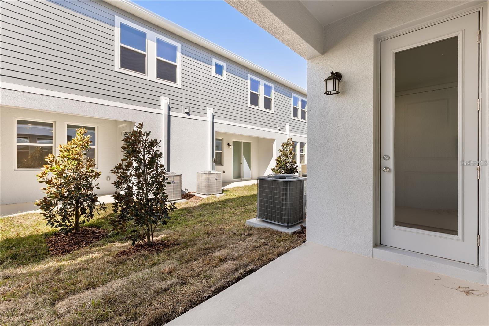 BRENTWOOD TWNHMS - Residential Lease