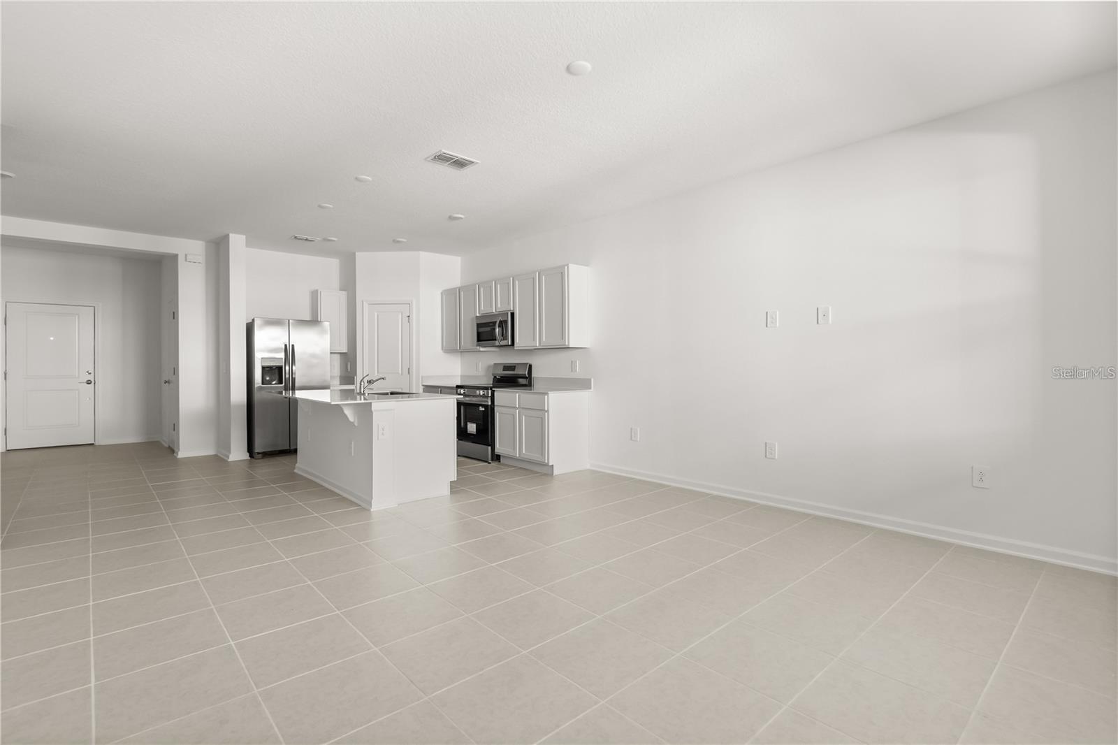 BRENTWOOD TWNHMS - Residential Lease
