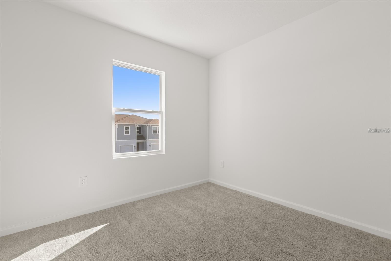 BRENTWOOD TWNHMS - Residential Lease