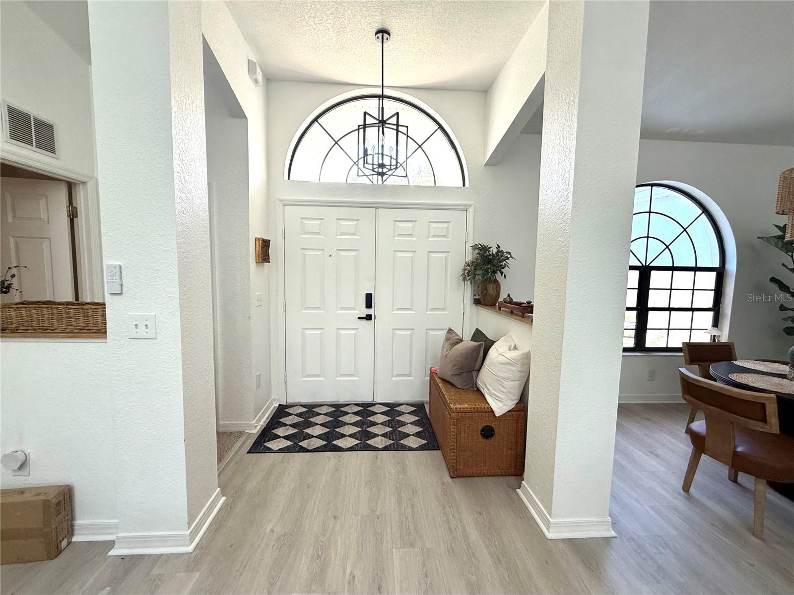 ROLLING RANCH ESTATE - Residential