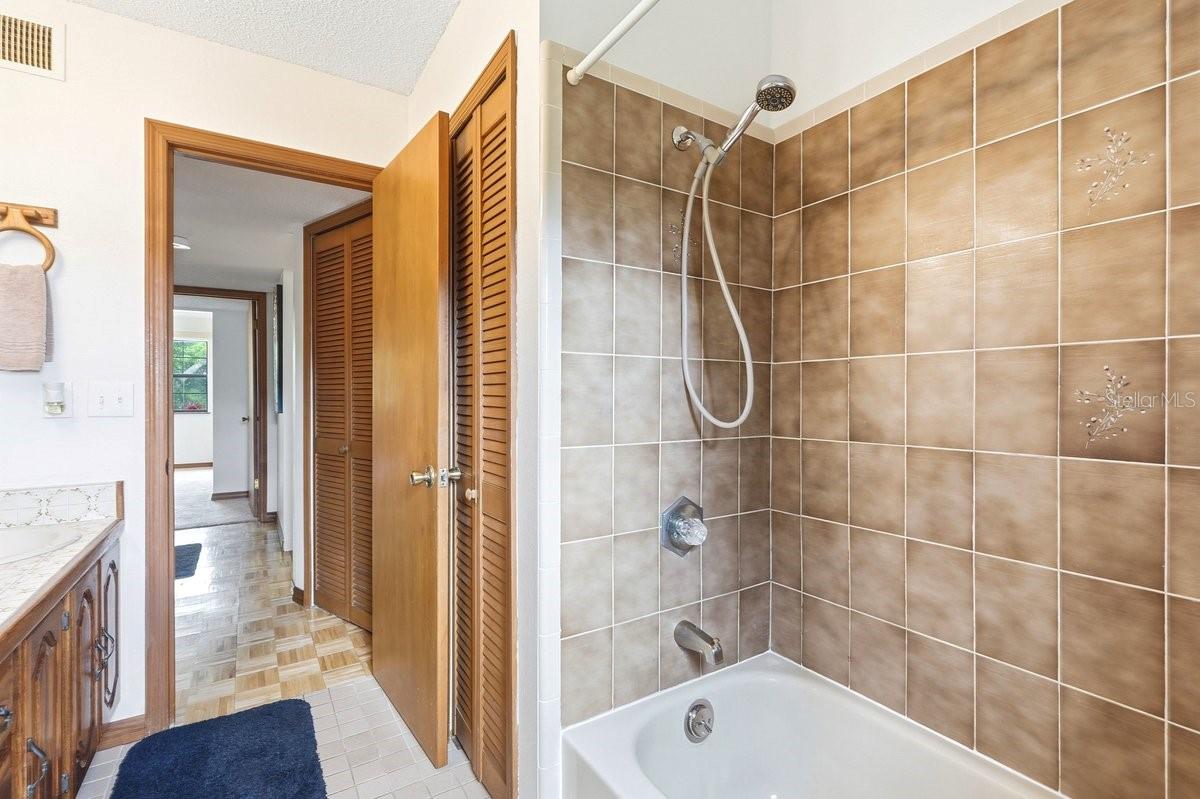 DELTONA LAKES UNIT 48 - Residential