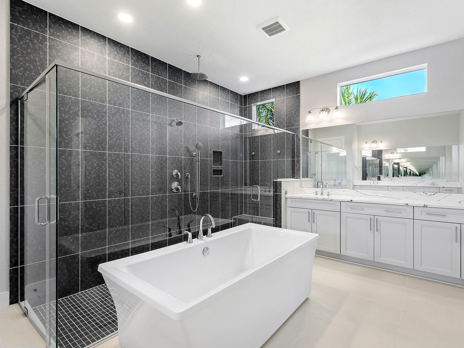 ISLES AT LAKEWOOD RANCH PH II - Residential