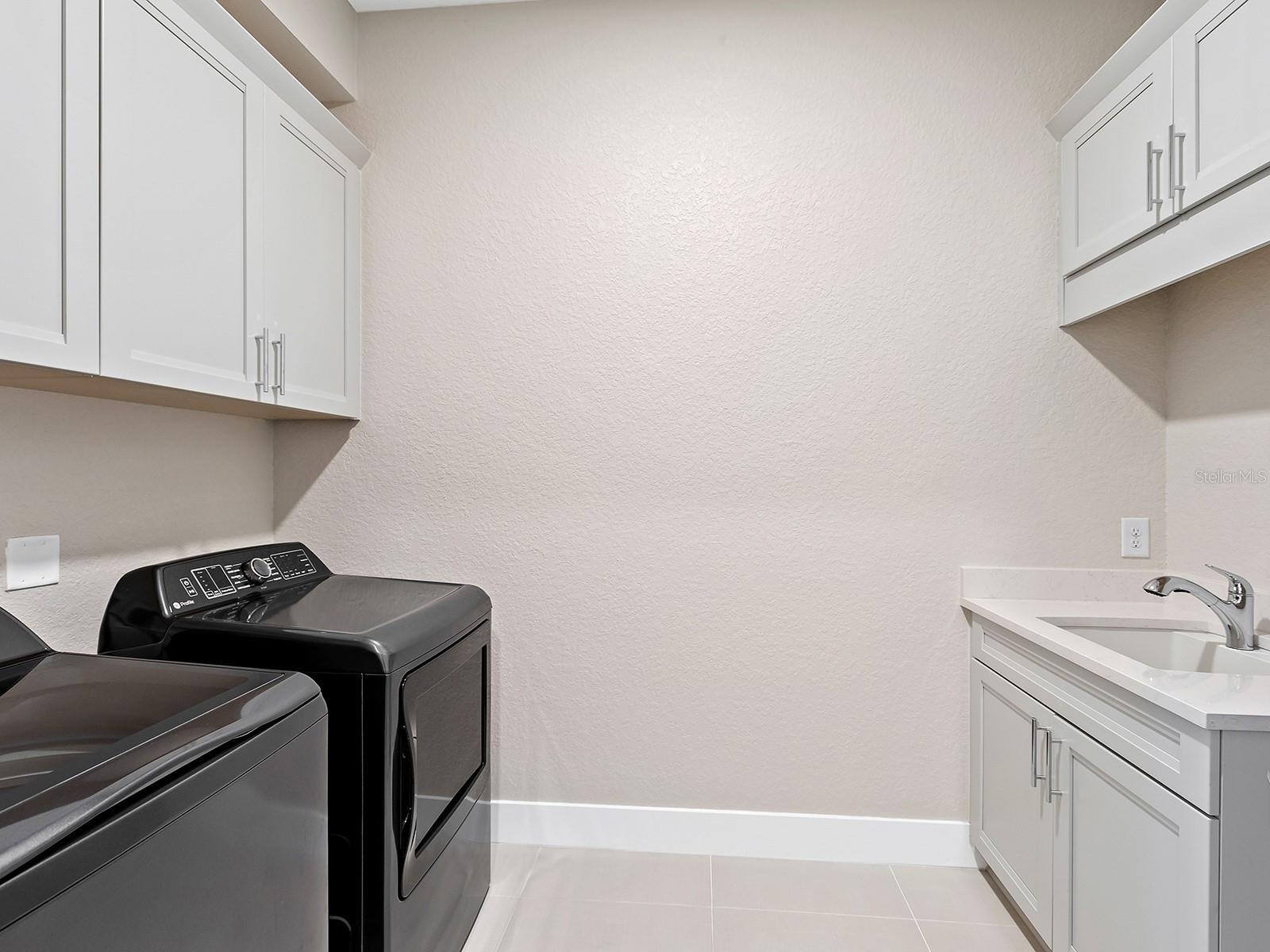 ISLES AT LAKEWOOD RANCH PH II - Residential