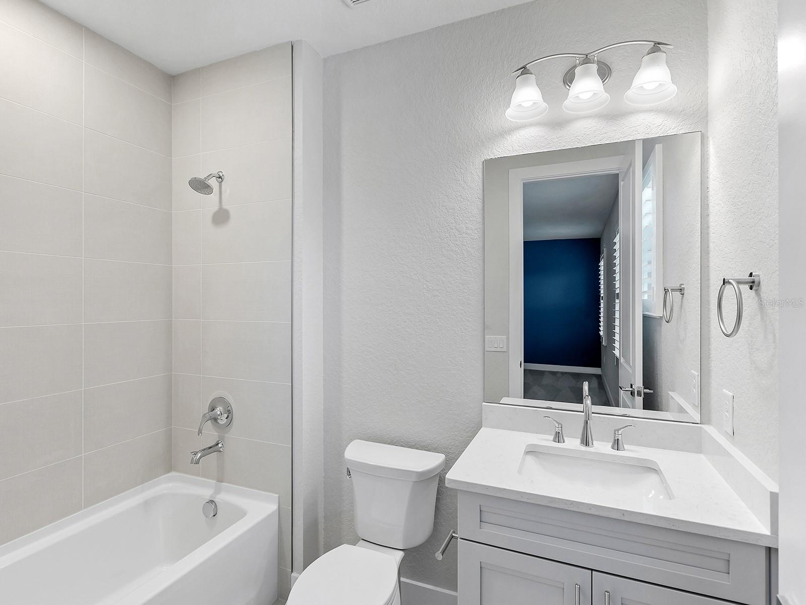 ISLES AT LAKEWOOD RANCH PH II - Residential