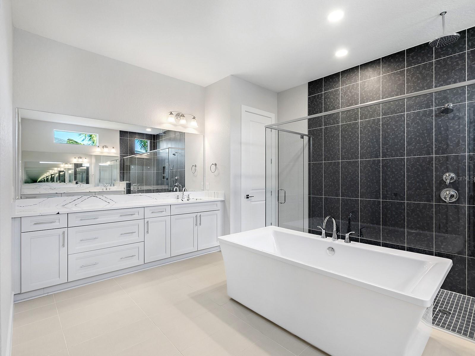 ISLES AT LAKEWOOD RANCH PH II - Residential