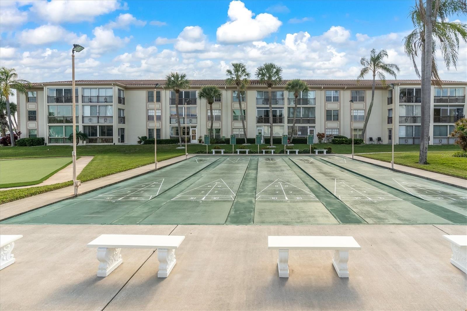 IMPERIAL COVE 10 - Residential