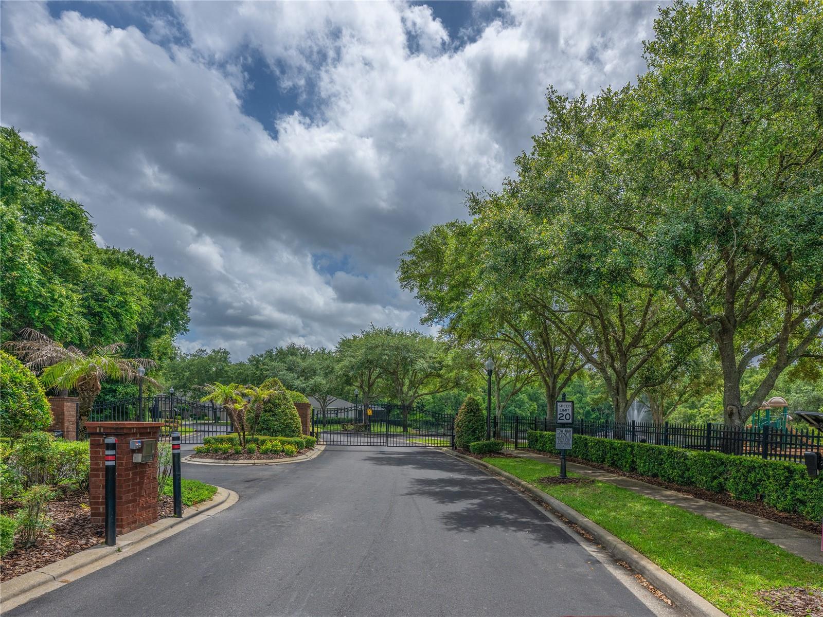 KENMURE - Residential