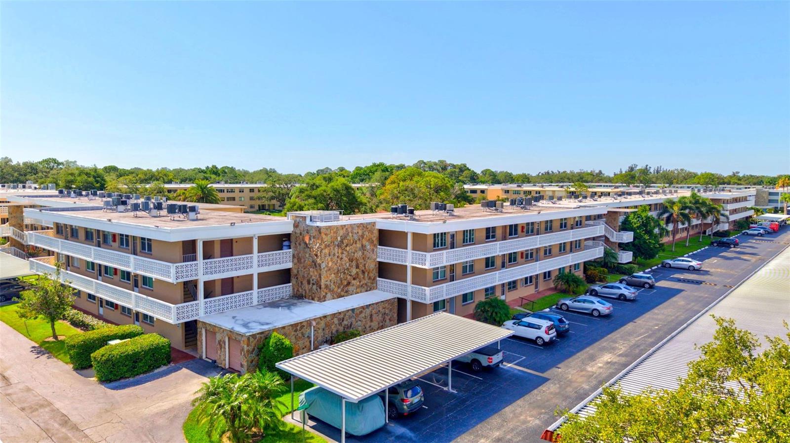 WINSTON PARK NORTHEAST - Residential