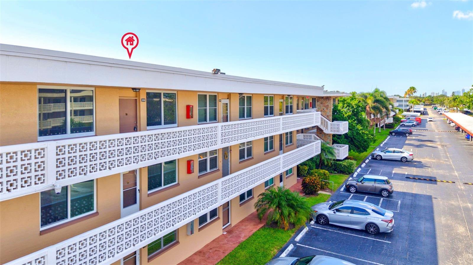 WINSTON PARK NORTHEAST - Residential