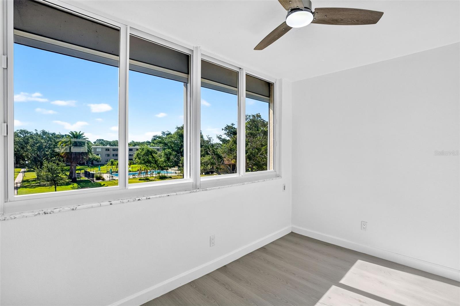WINSTON PARK NORTHEAST - Residential