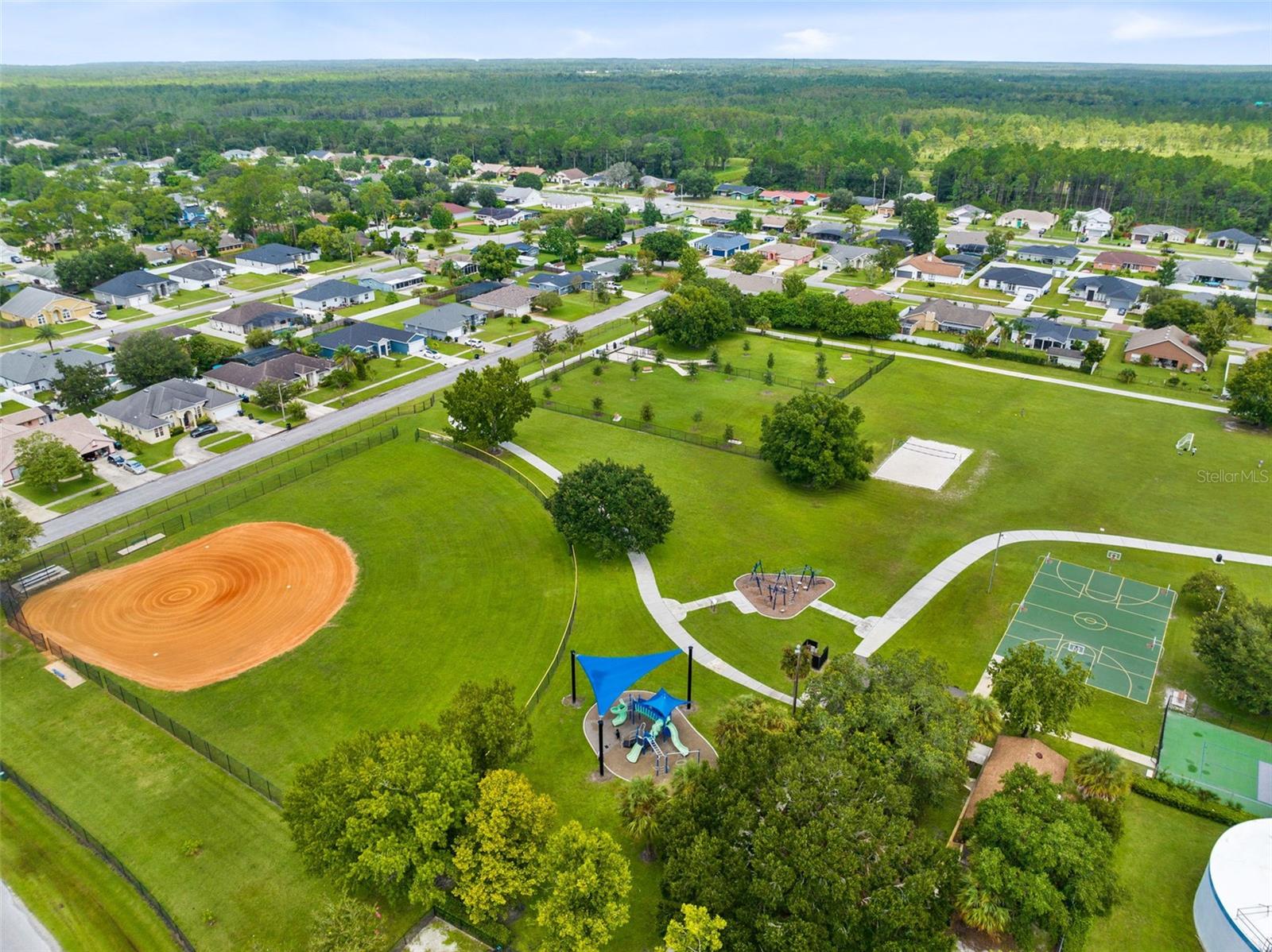 RESERVE/WEDGEFIELD 05 - Residential