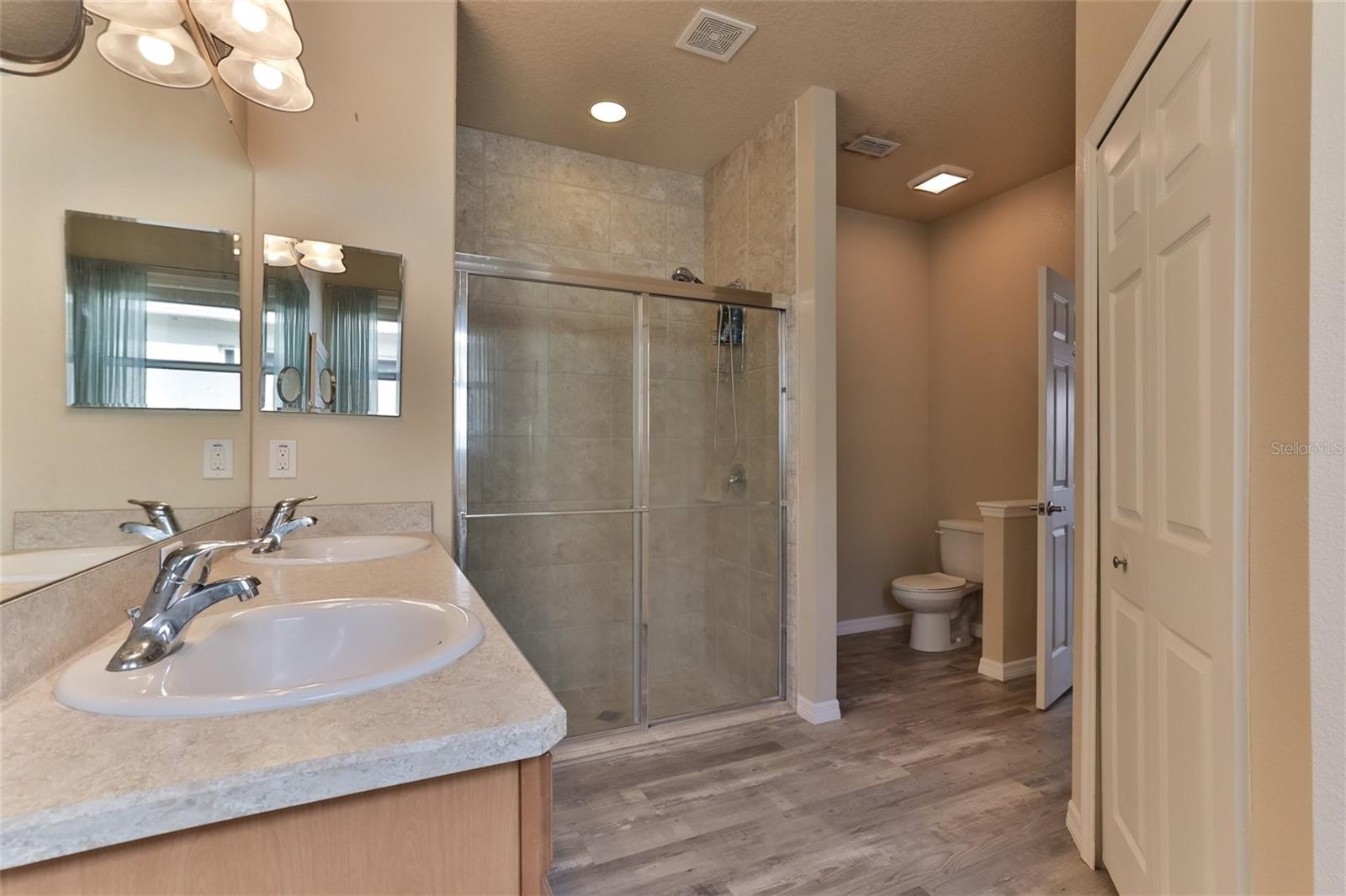 PORT ORANGE LNDGS PH 2 - Residential Lease