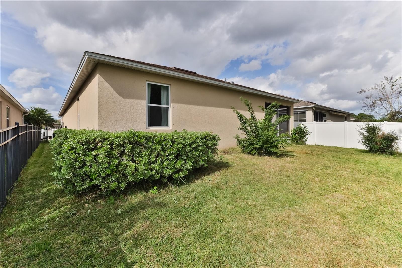 PORT ORANGE LNDGS PH 2 - Residential Lease