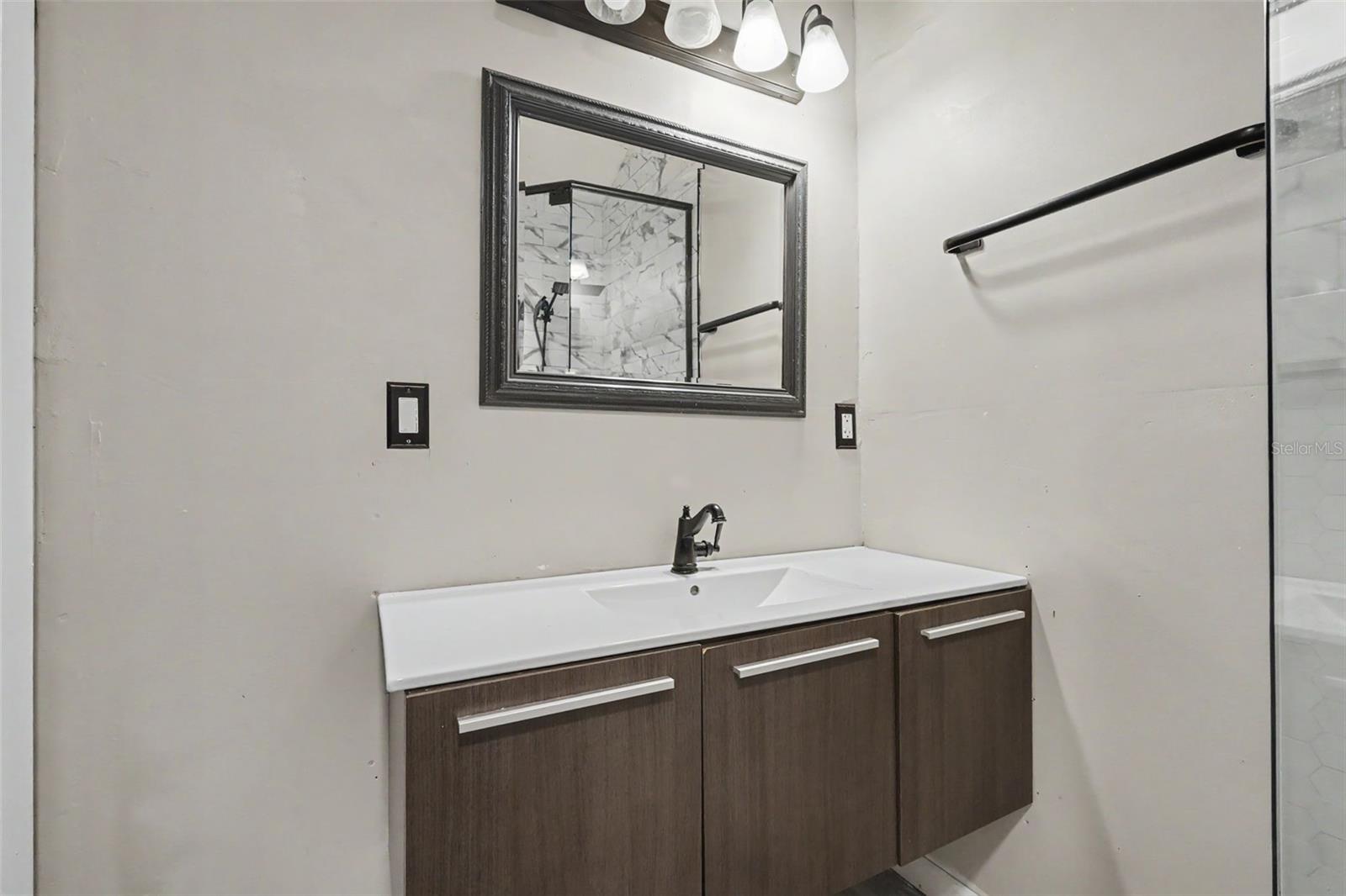 STONEMONT SUB REV - Residential