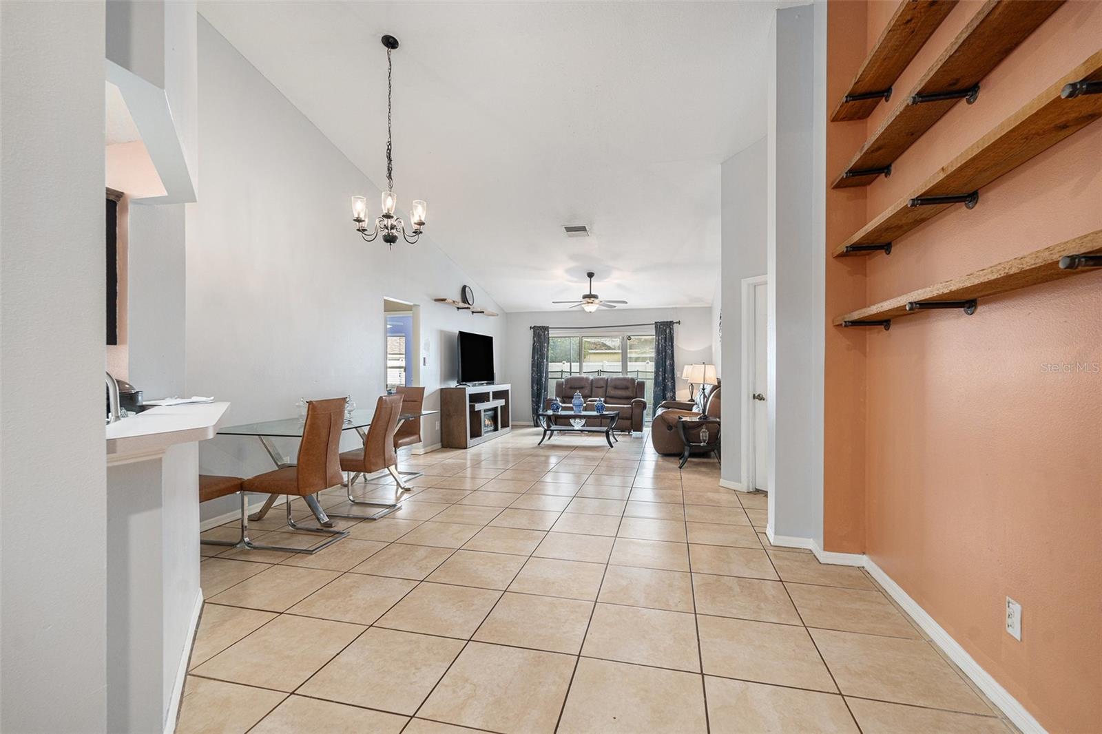 OAKDALE RIVERVIEW ESTATES UN 3 - Residential
