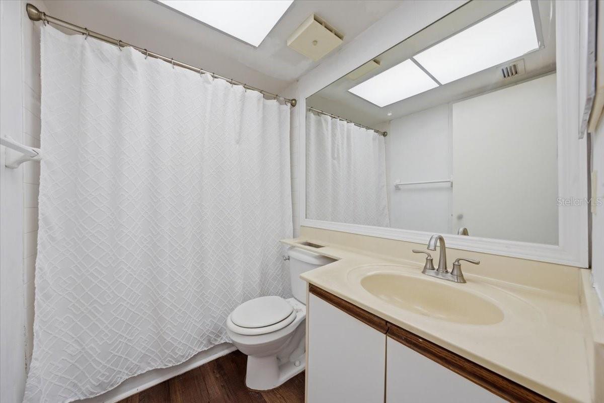 PASADENA COVE CONDO - Residential