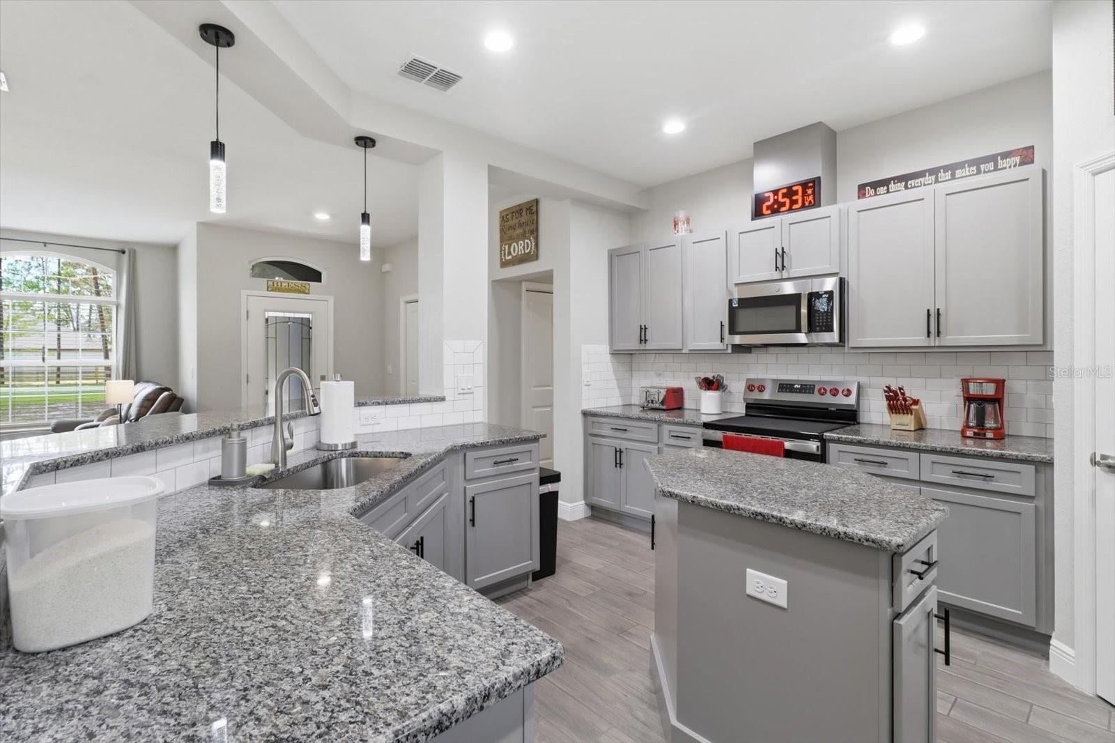 PINE RIDGE UNIT 01 - Residential