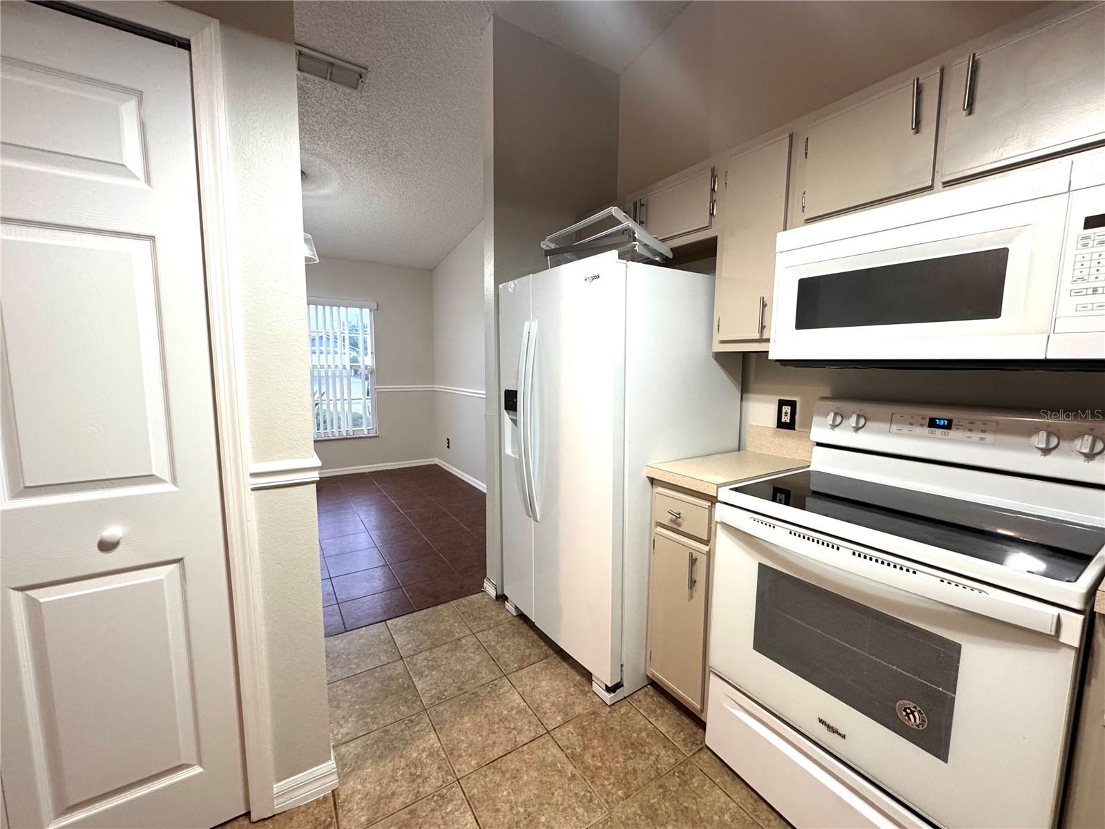 DELTONA LAKES UNIT 32 - Residential