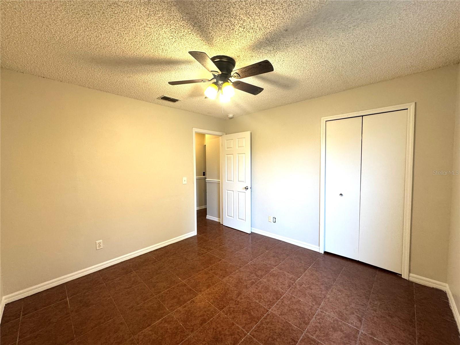 DELTONA LAKES UNIT 32 - Residential