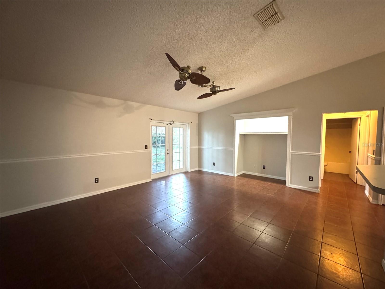 DELTONA LAKES UNIT 32 - Residential