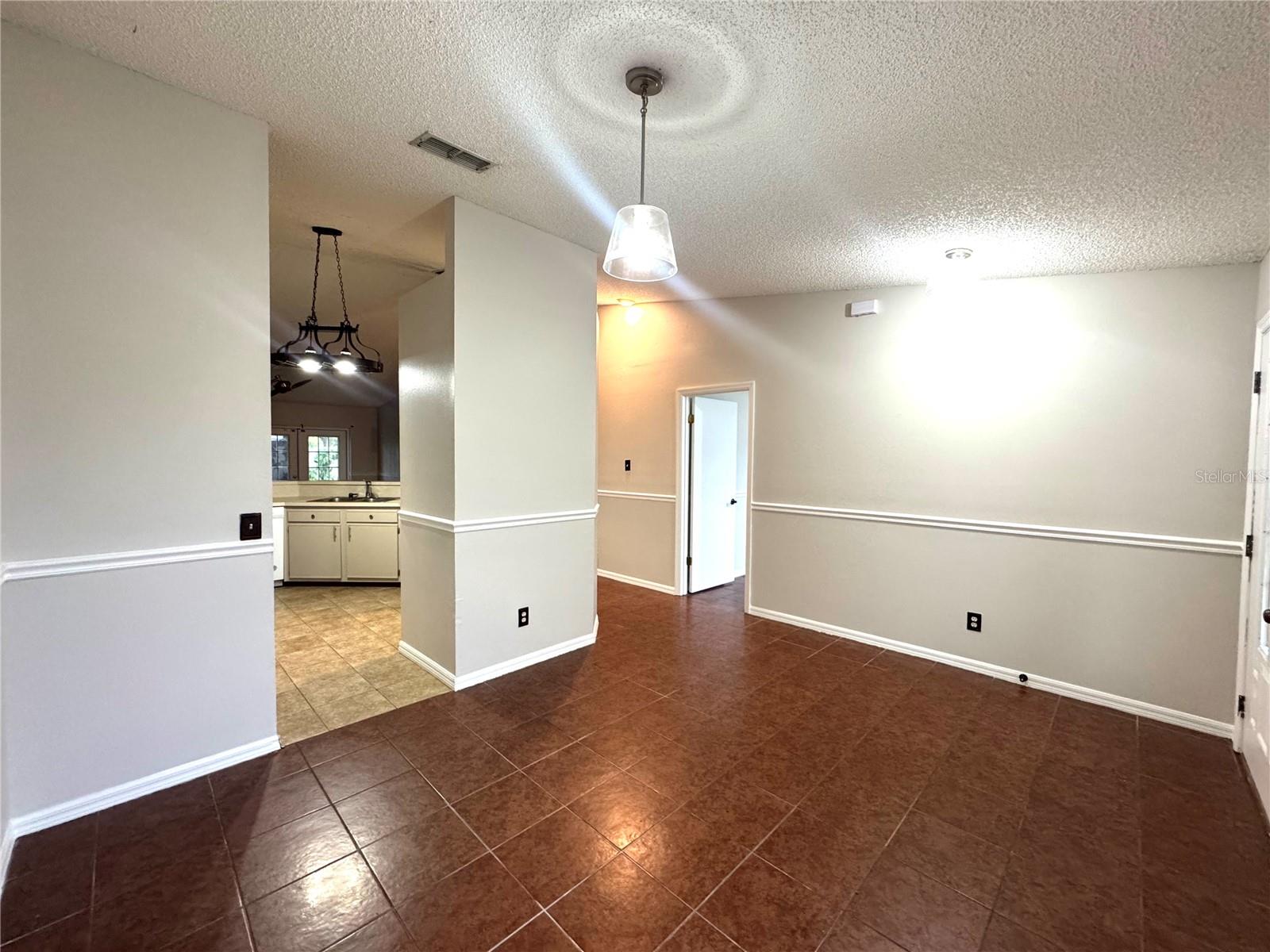 DELTONA LAKES UNIT 32 - Residential
