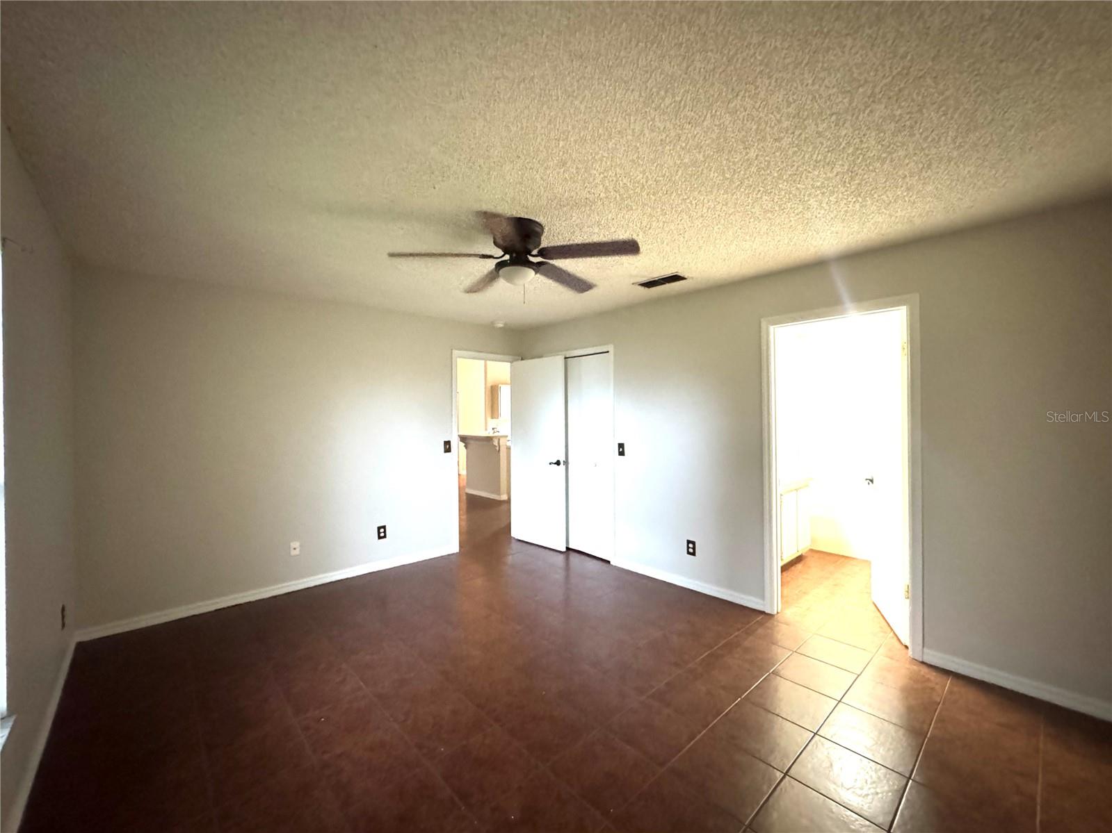 DELTONA LAKES UNIT 32 - Residential