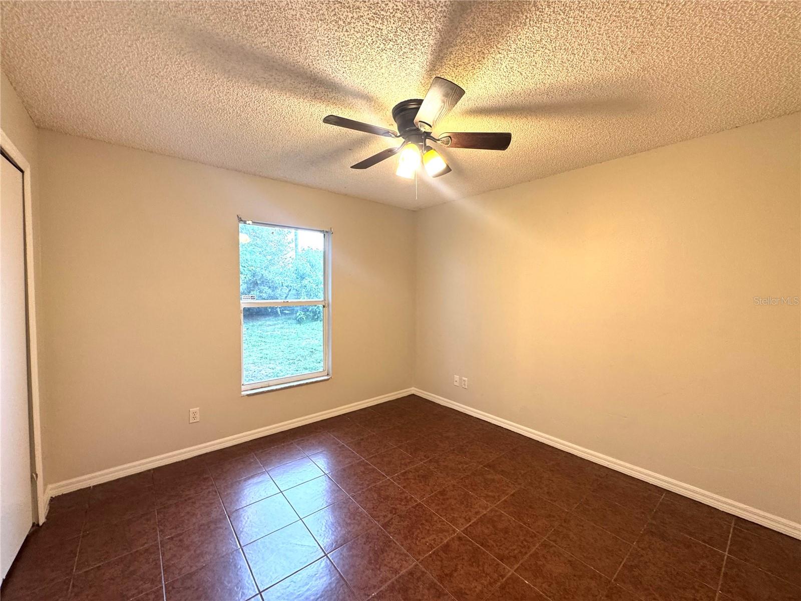 DELTONA LAKES UNIT 32 - Residential