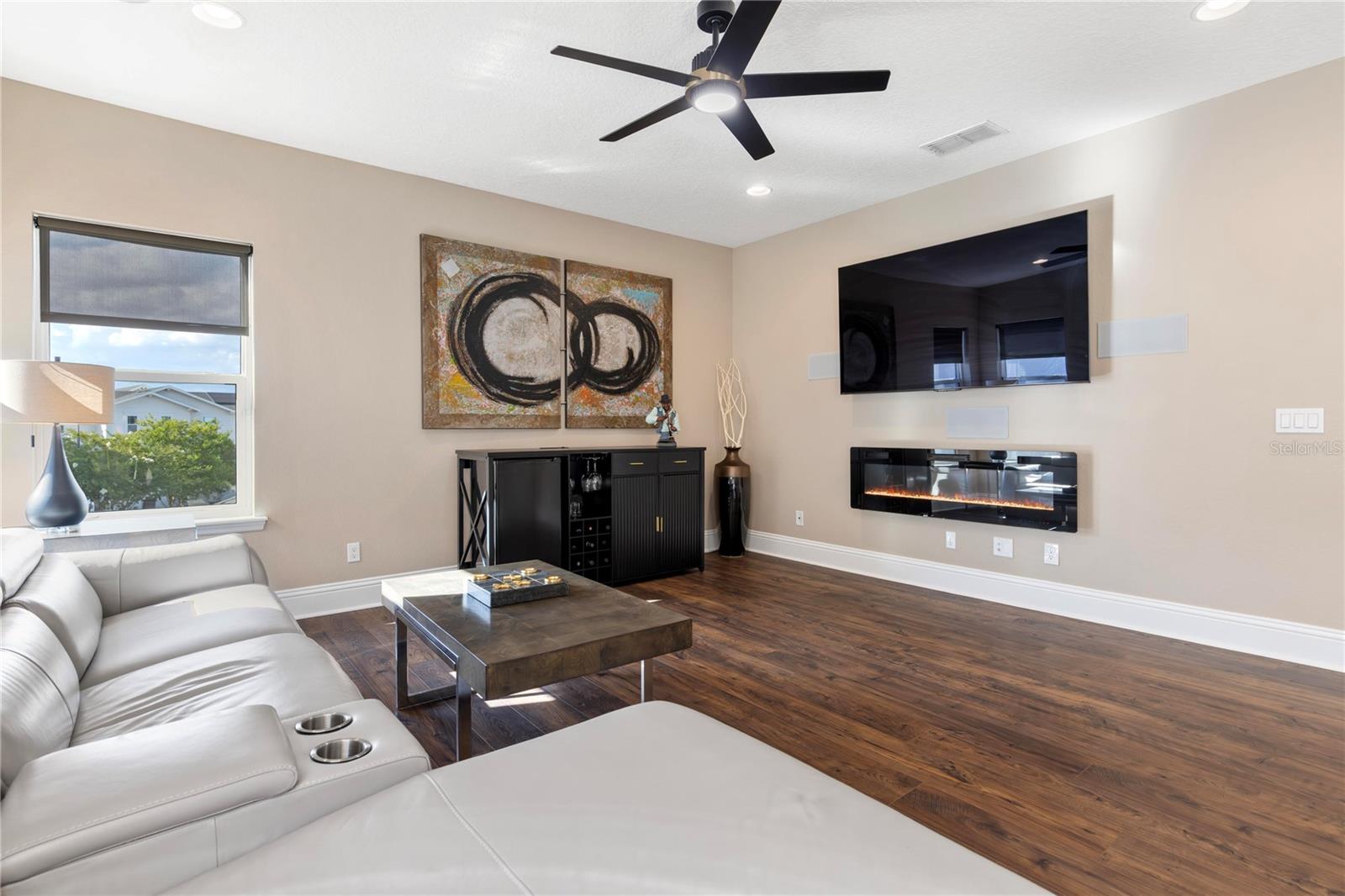 LAUREATE PARK PH 7 - Residential