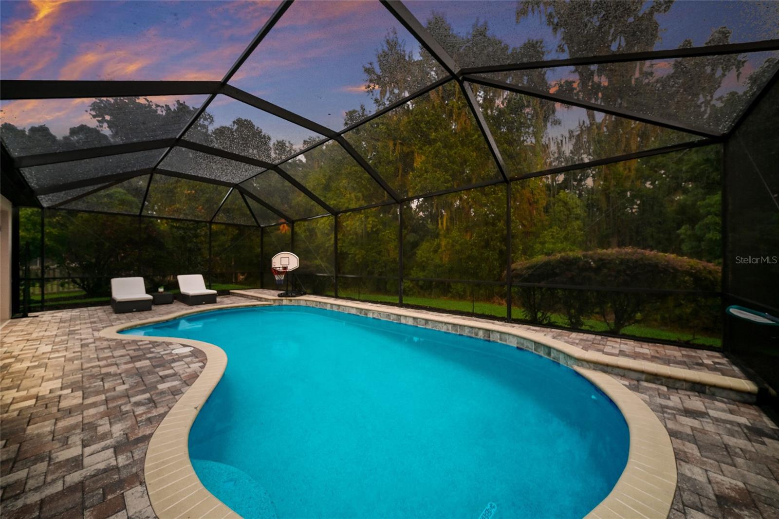 CHANNING PARK - Residential