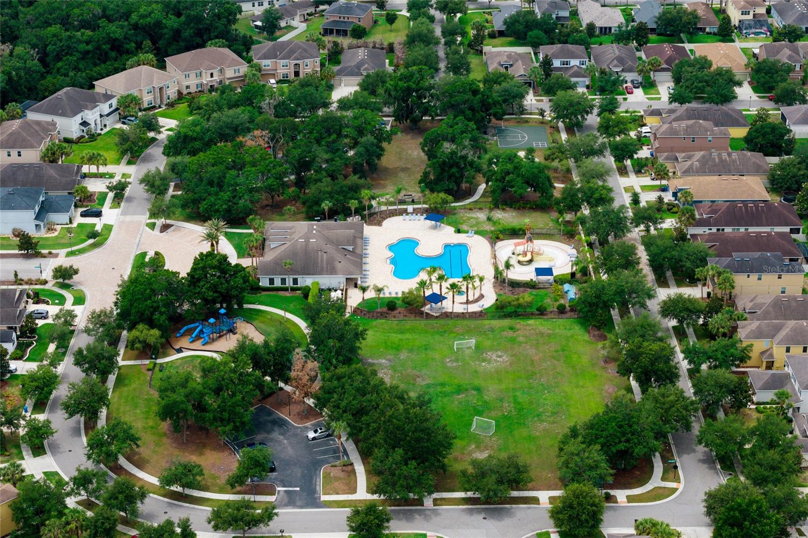CHANNING PARK - Residential