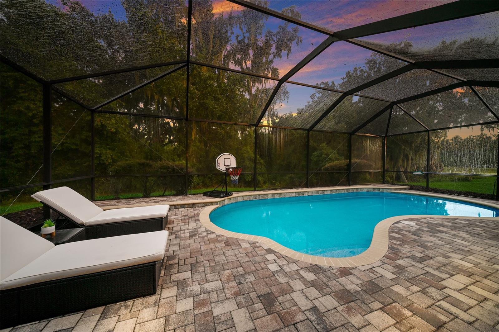 CHANNING PARK - Residential