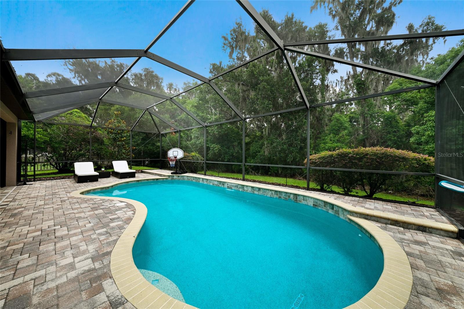 CHANNING PARK - Residential