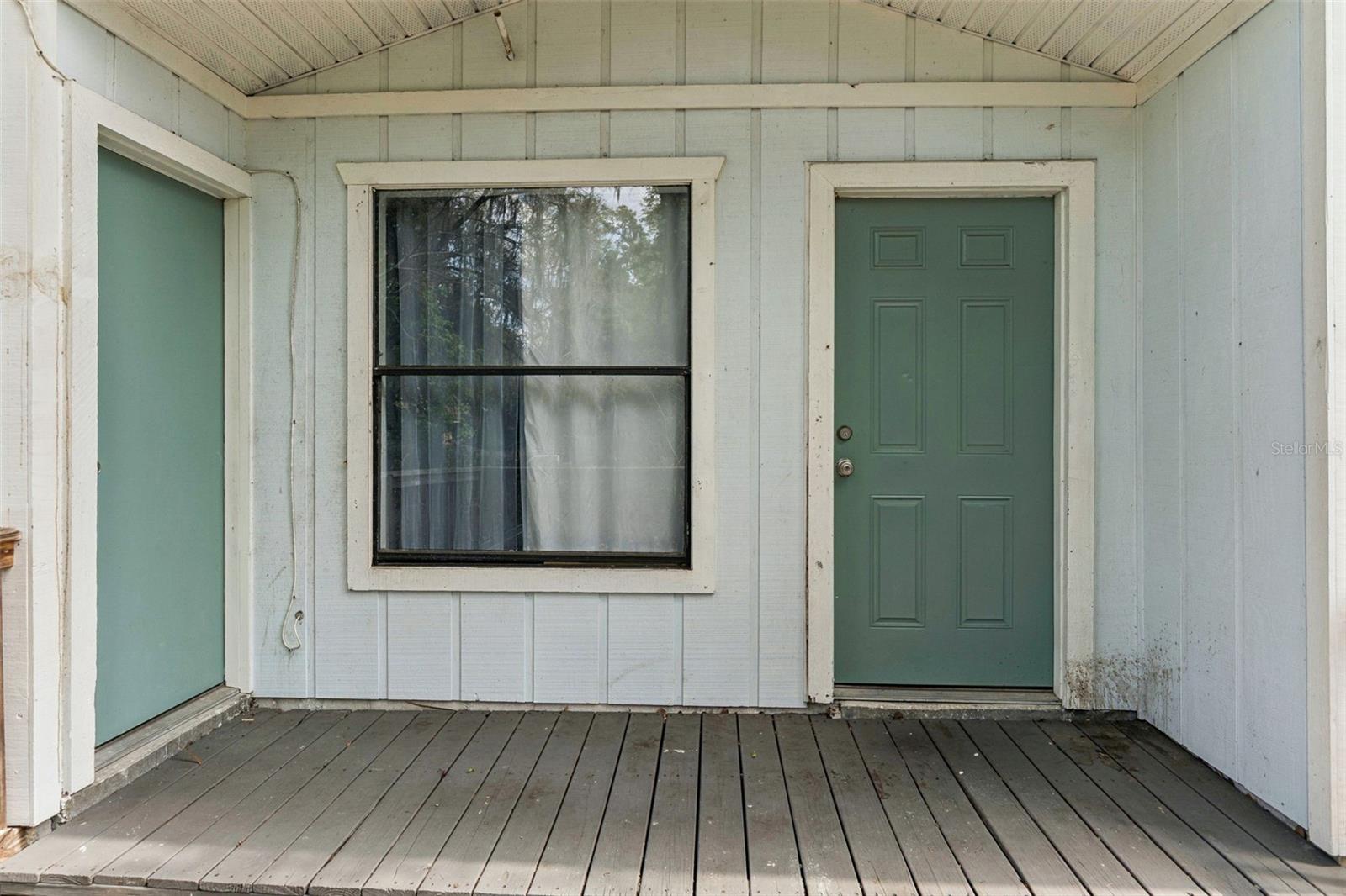 BLECKS BLKS 150 & 160 - Residential