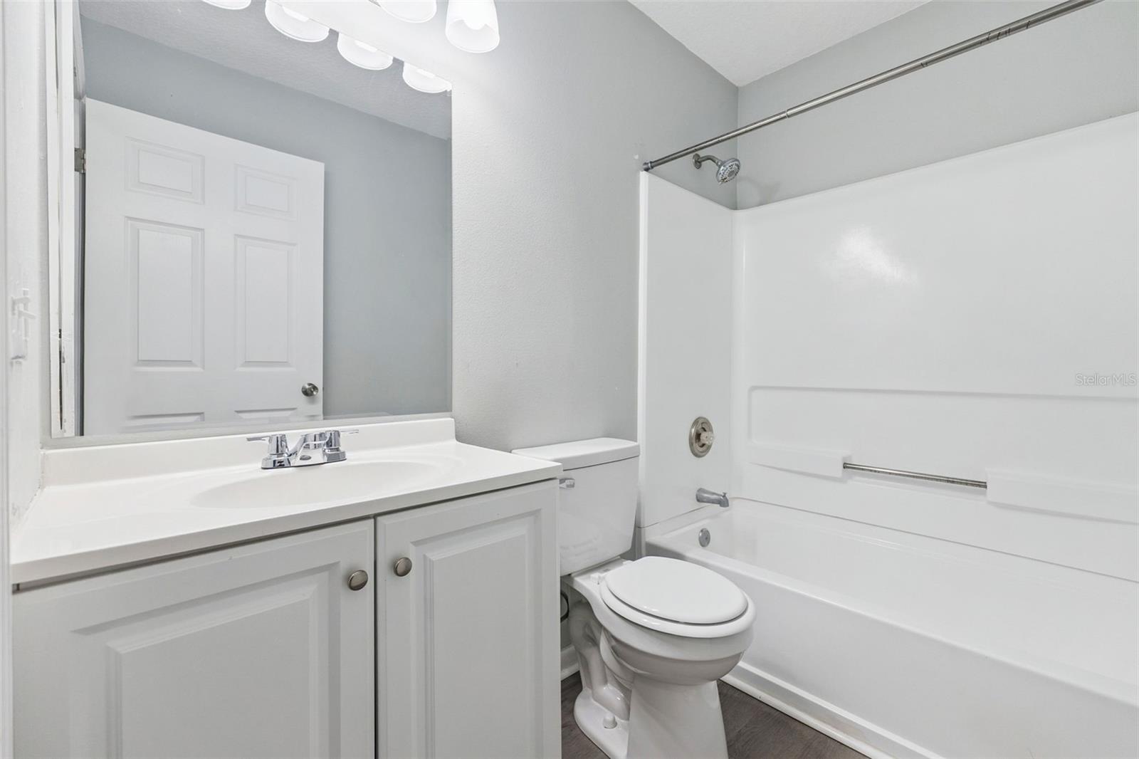 BLECKS BLKS 150 & 160 - Residential