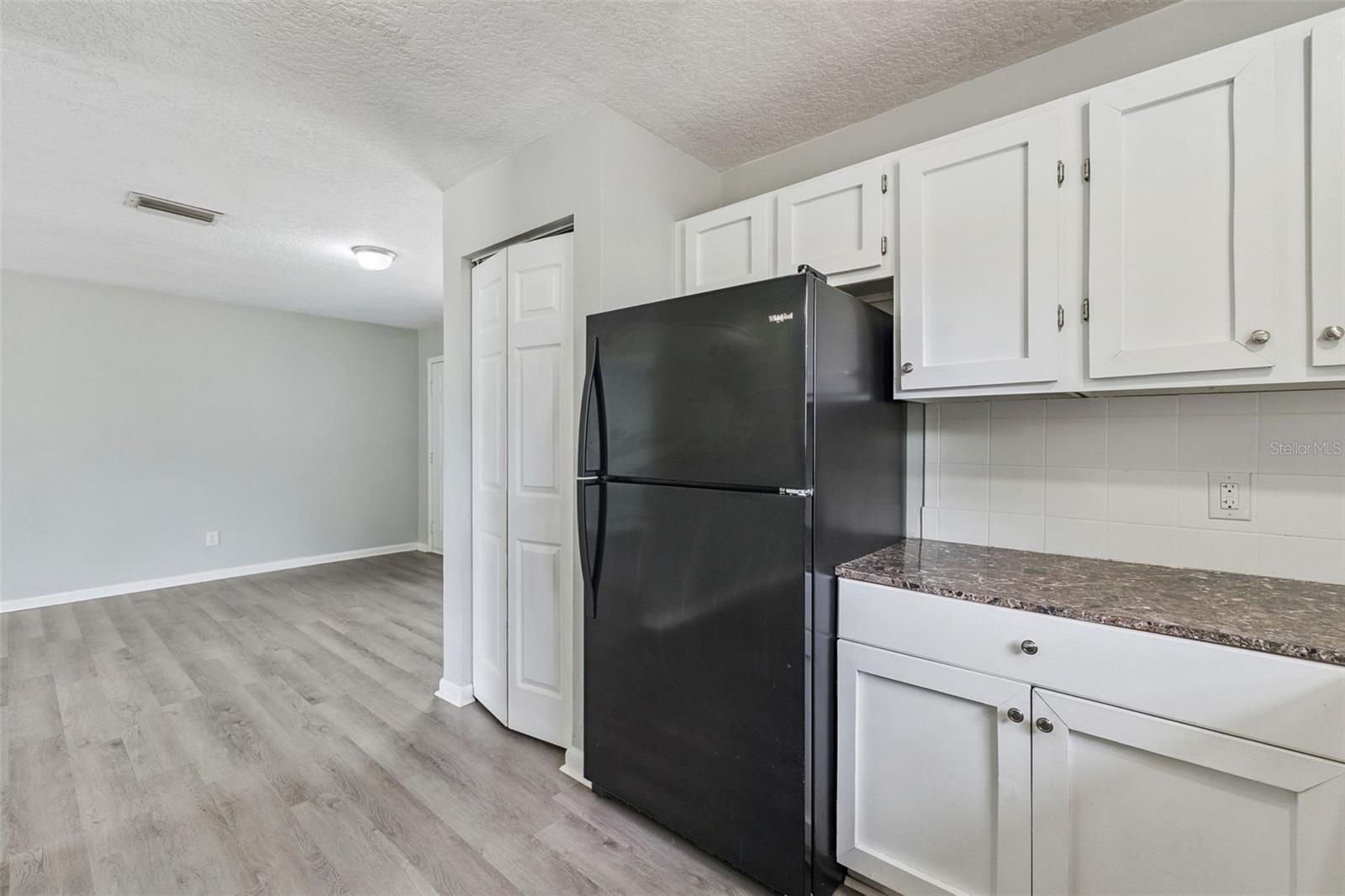 BLECKS BLKS 150 & 160 - Residential