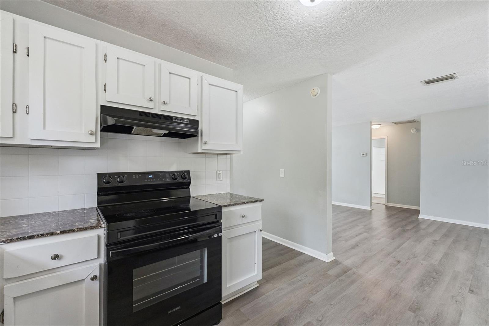 BLECKS BLKS 150 & 160 - Residential