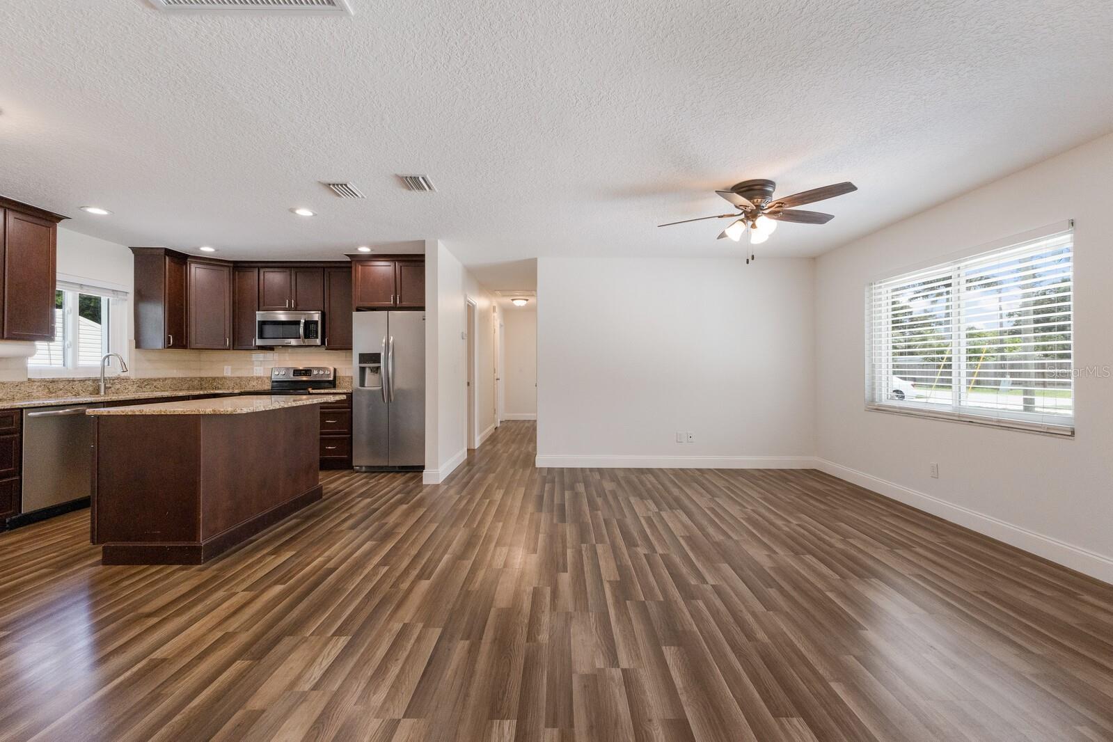 SHANNON PARK - Residential