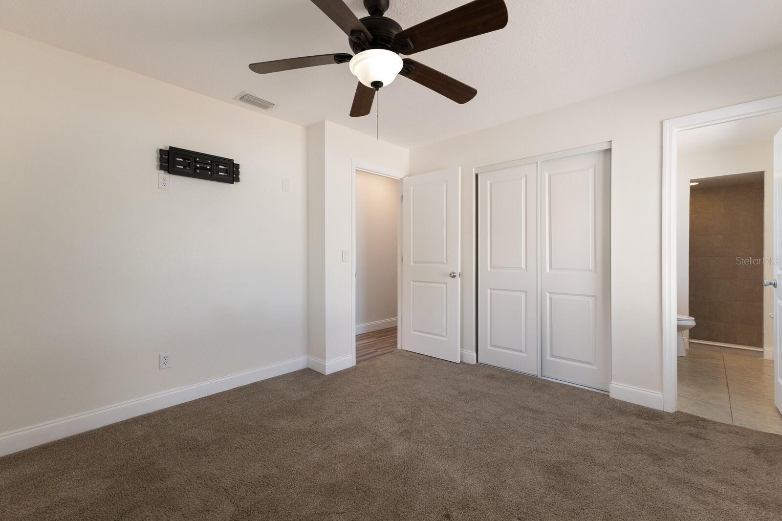 SHANNON PARK - Residential