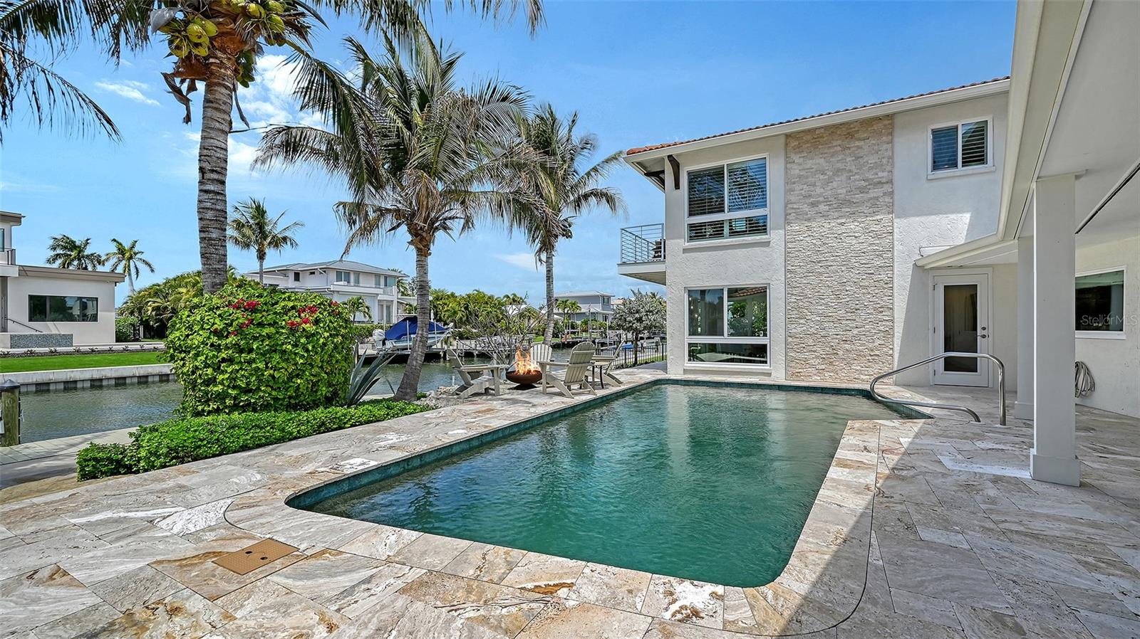 COUNTRY CLUB SHORES SEC 02 - Residential