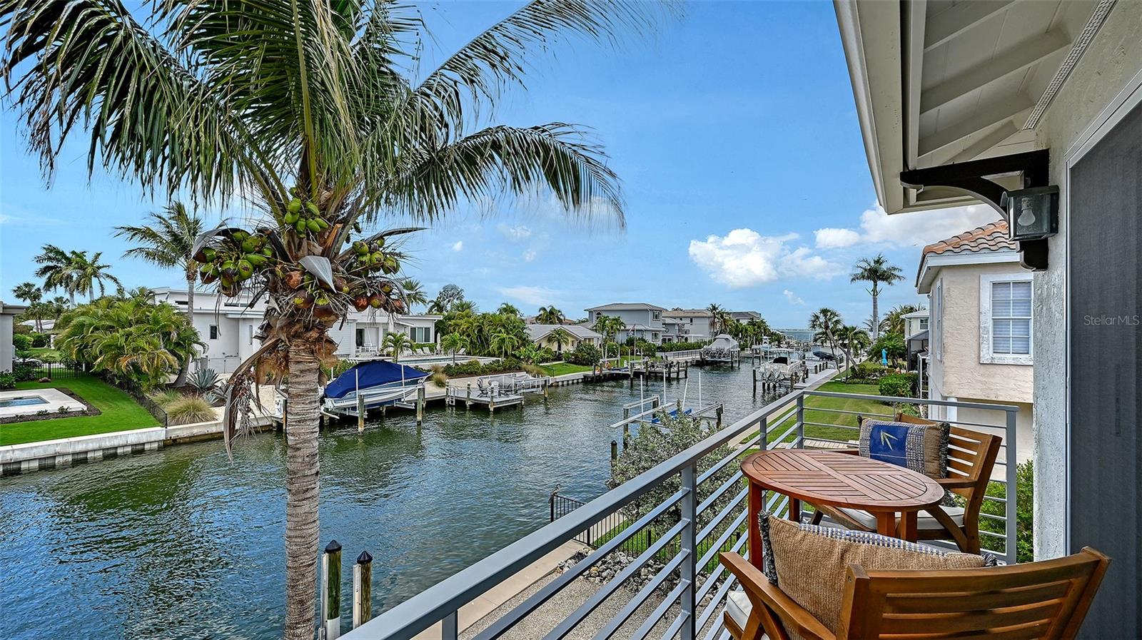 COUNTRY CLUB SHORES SEC 02 - Residential