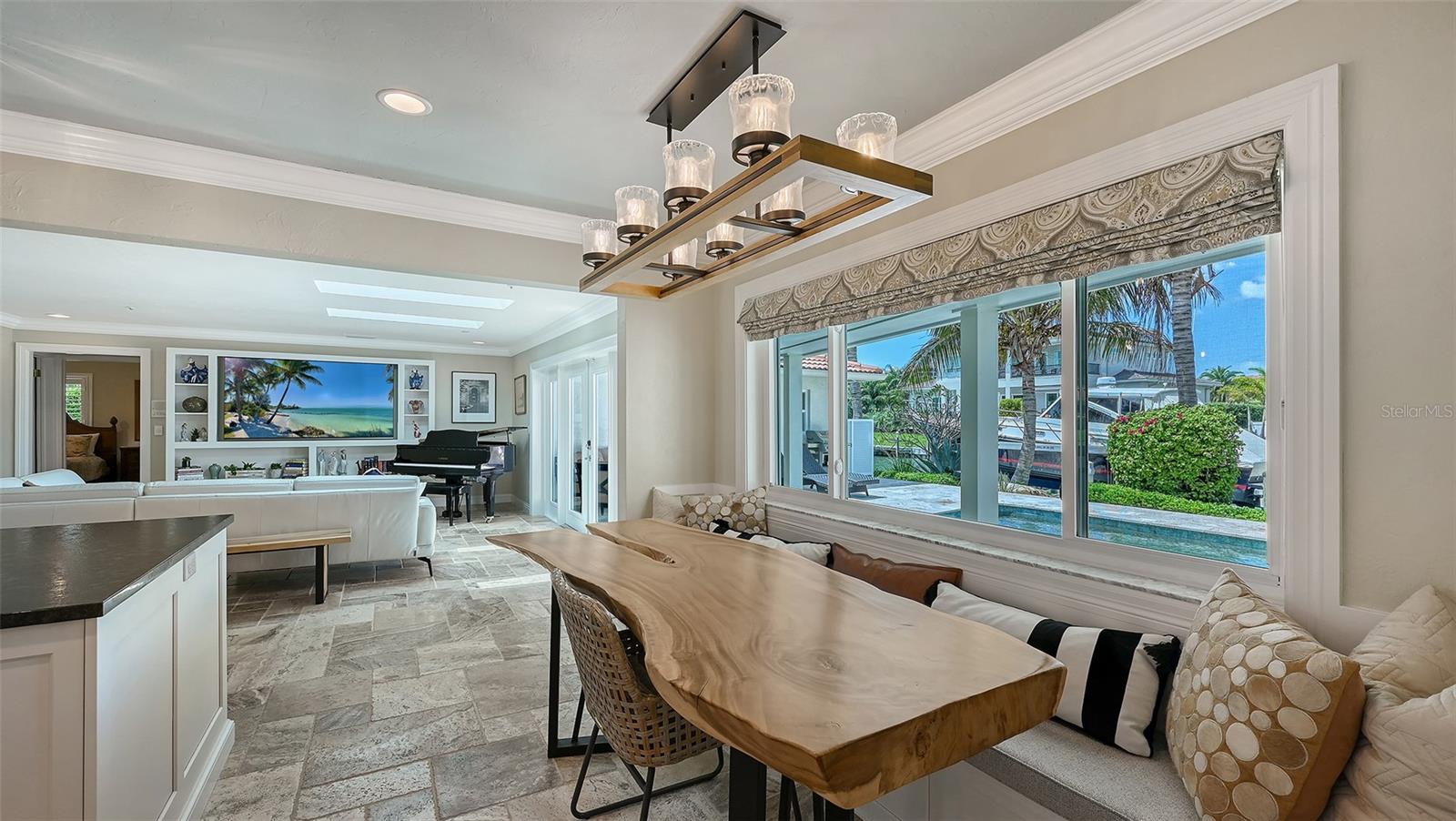 COUNTRY CLUB SHORES SEC 02 - Residential